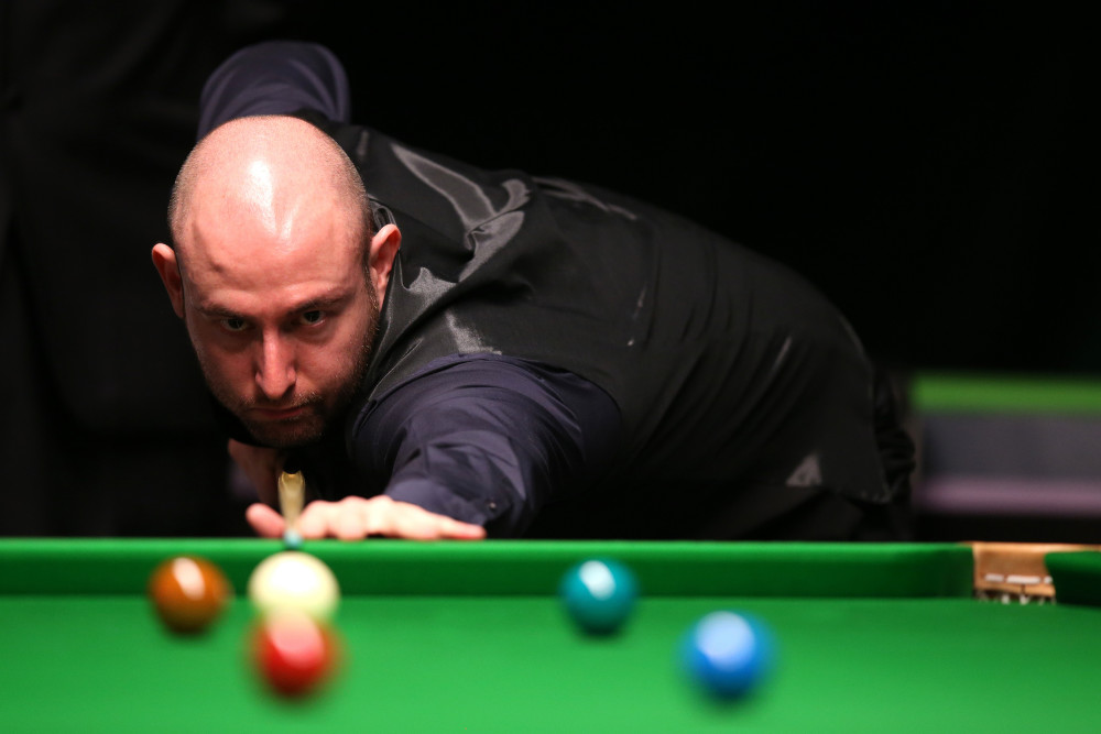 她用自己不 她用自己不