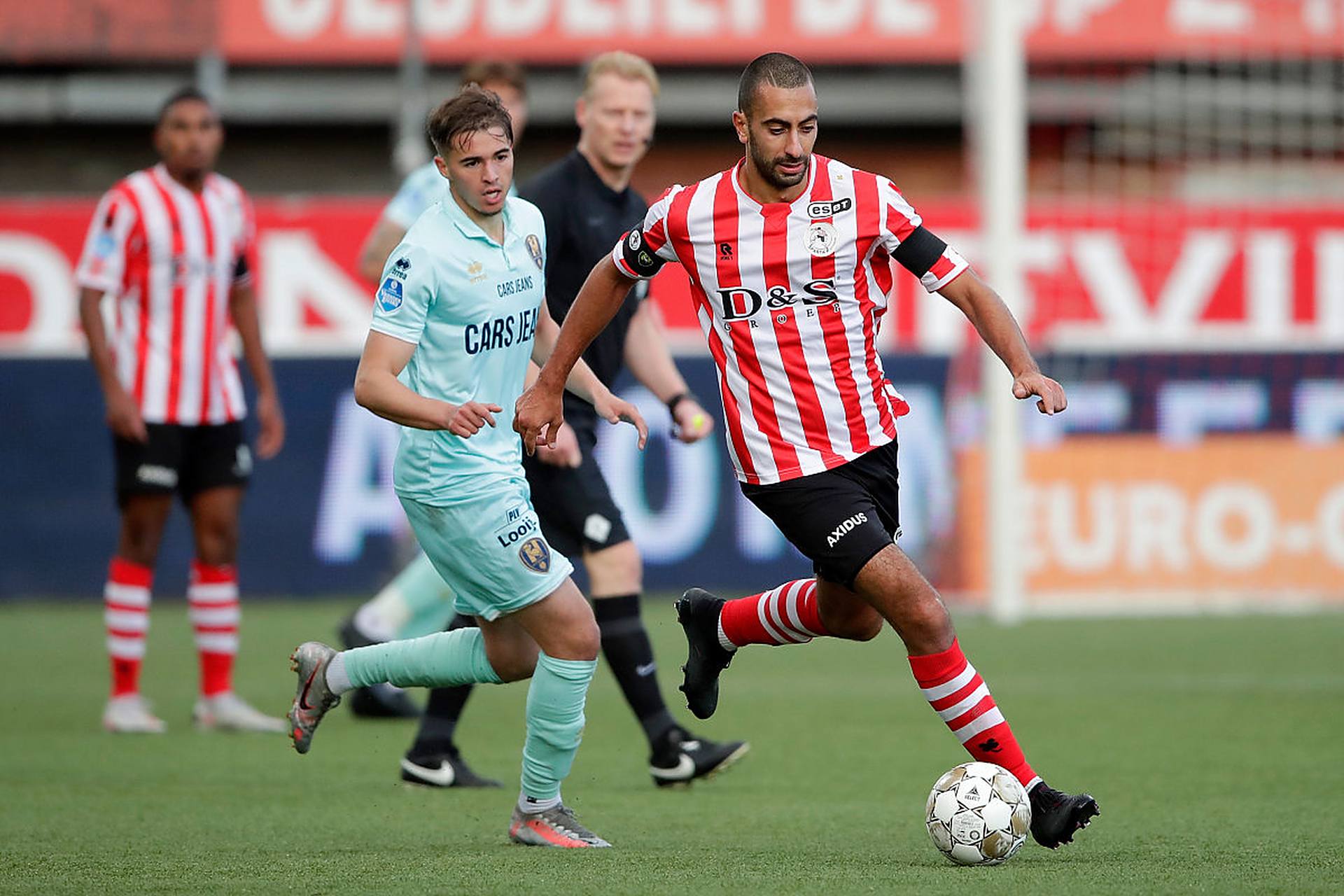 或最亮眼 或最亮眼