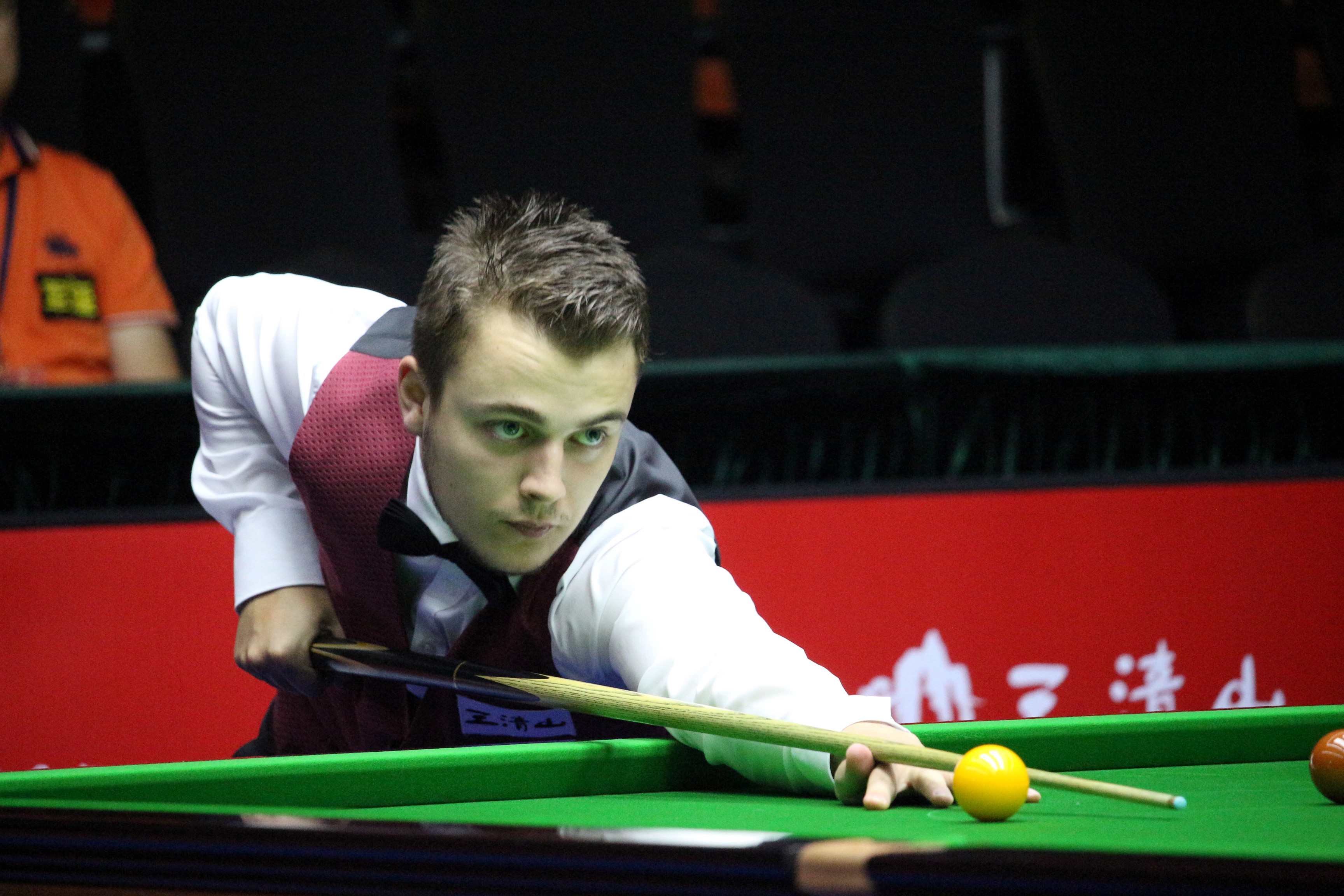 挑战总是伴 挑战总是伴