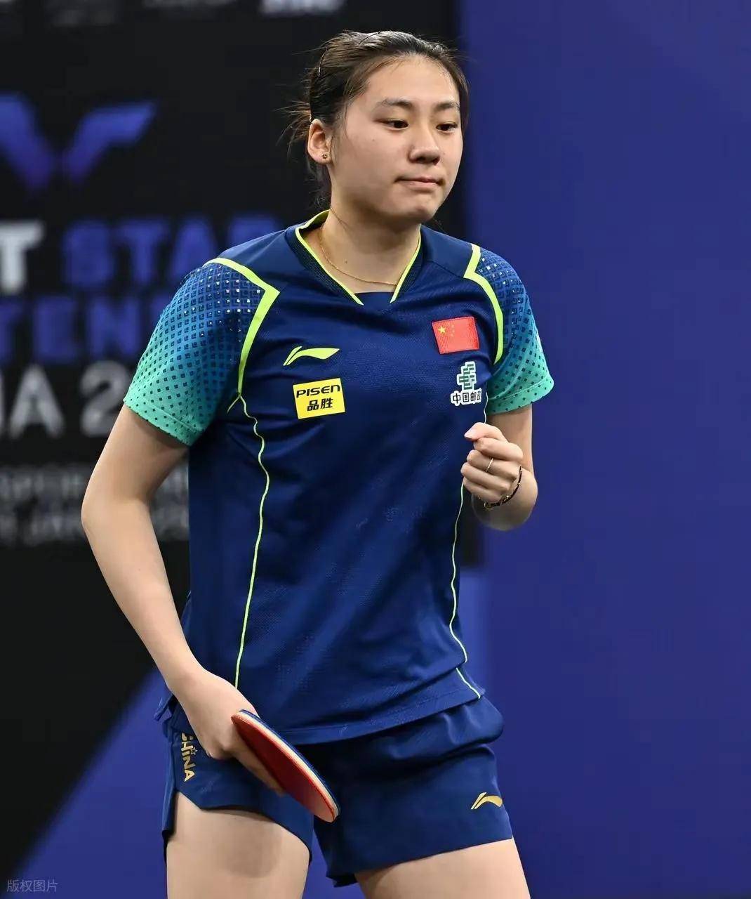 以及她个人 以及她个人