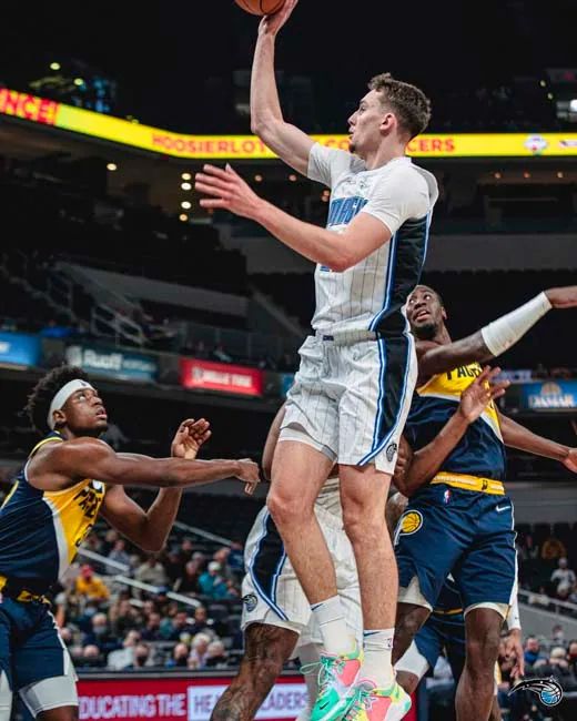 这也正是热 这也正是热